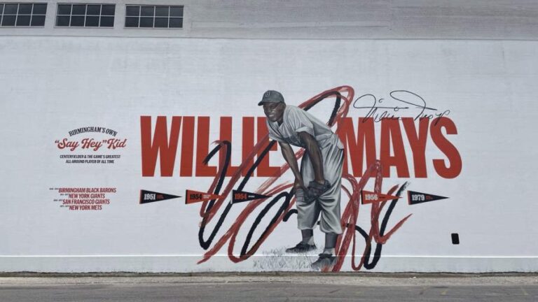 MURAL
