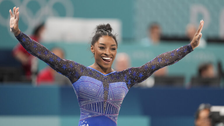 PARÍS SIMONE BILES