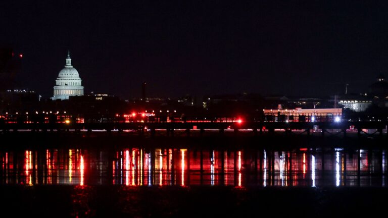 El Capitolio desde El Rio Potomac