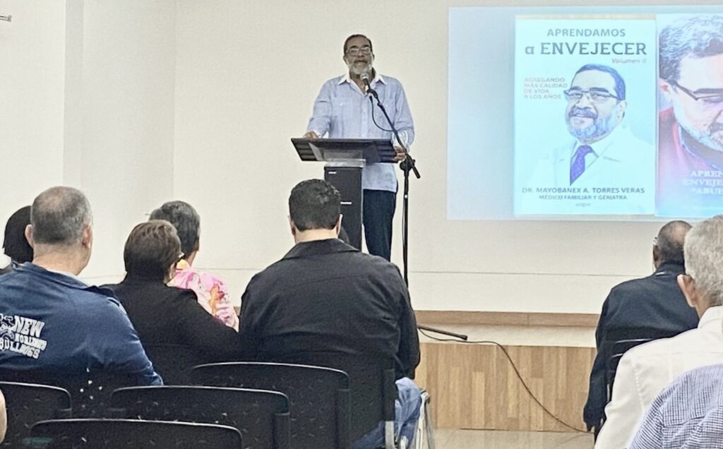 Dr. Mayobanex Torres Veras