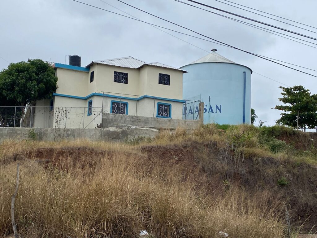 el tanque