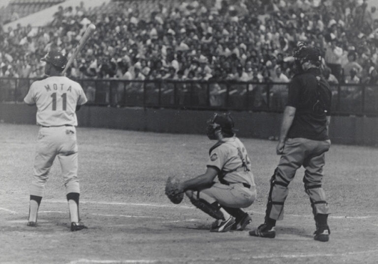 MANNY MOTA