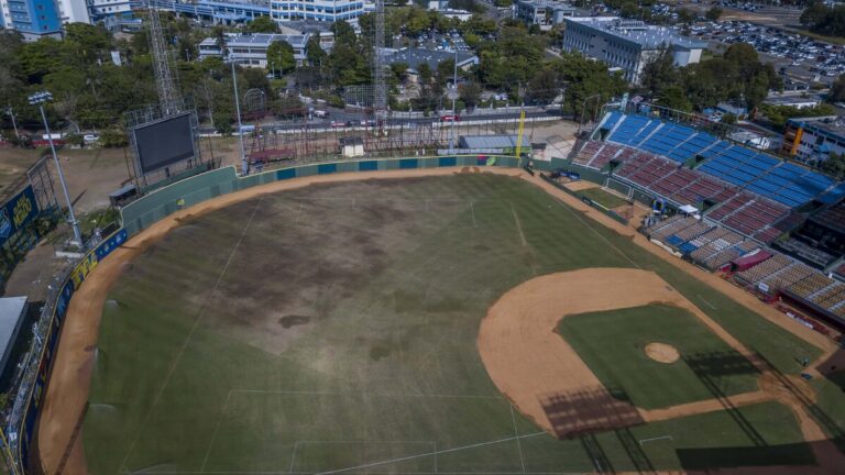 ESTADIO QUISQUEYA
