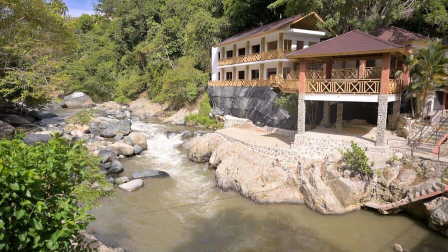 intervencion-por-construcciones-ilegales-en-rio-yaque-del-norte-e1e98d01-focus-0-0-896-504